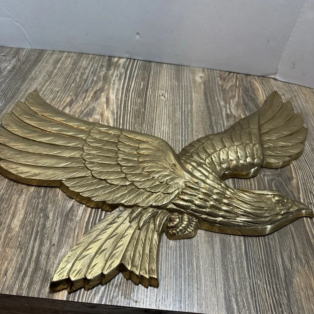 Patriotic Brass Eagle Swooping‎ Wall Hanging Plaque Mid Century 16